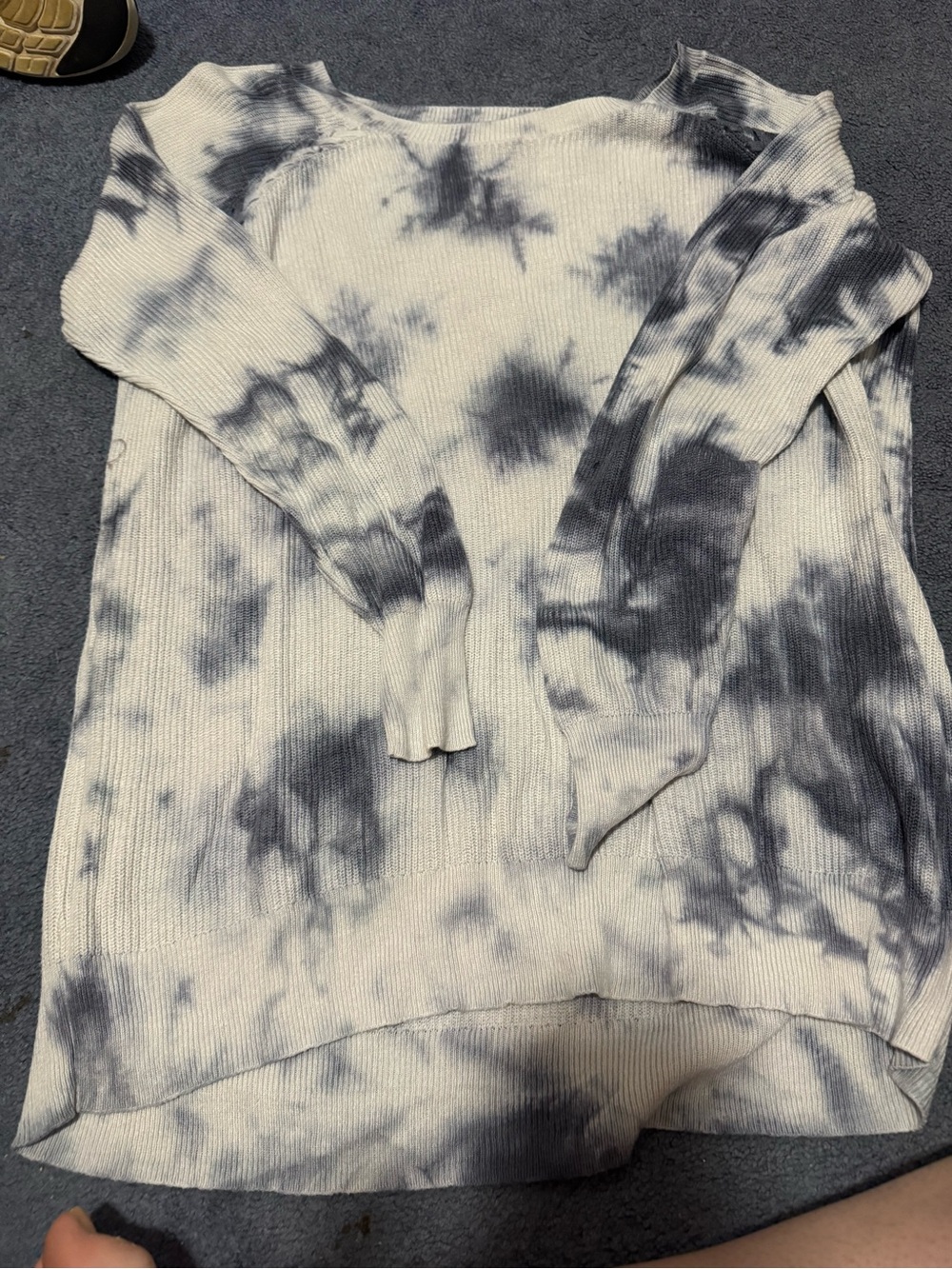 American Eagle Outfitters Ribbed Long Sleeve Top in White and Gray Tie-Dye